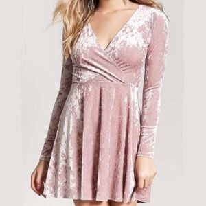 🆕 {forever 21} Y2K Velvet Wrap Front Long Sleeve Dress